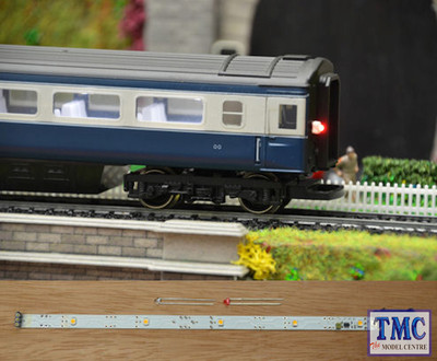 TTCL21 Train Tech OO Scale Coach Lichteffekt Cool Whit Blinkendes Heck