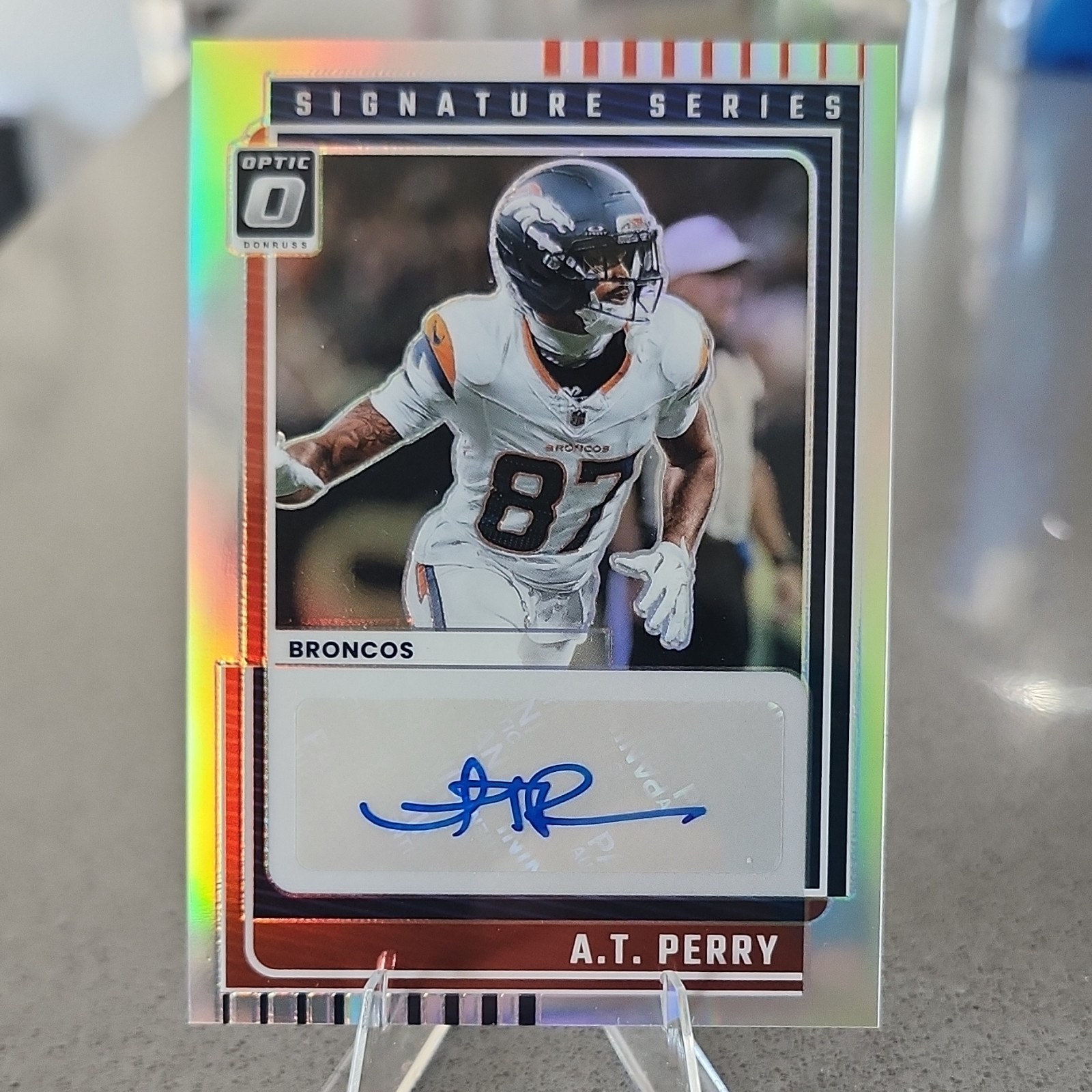 2022 Panini Donruss Optic Autograph A.T. Perry Chicago Bears #SSH-AT