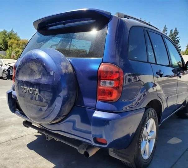 2001-2005 Toyota Rav4 Front Left Driver Spindle And Knuckle Assembly W/Abs Oem Foto 4 de 4