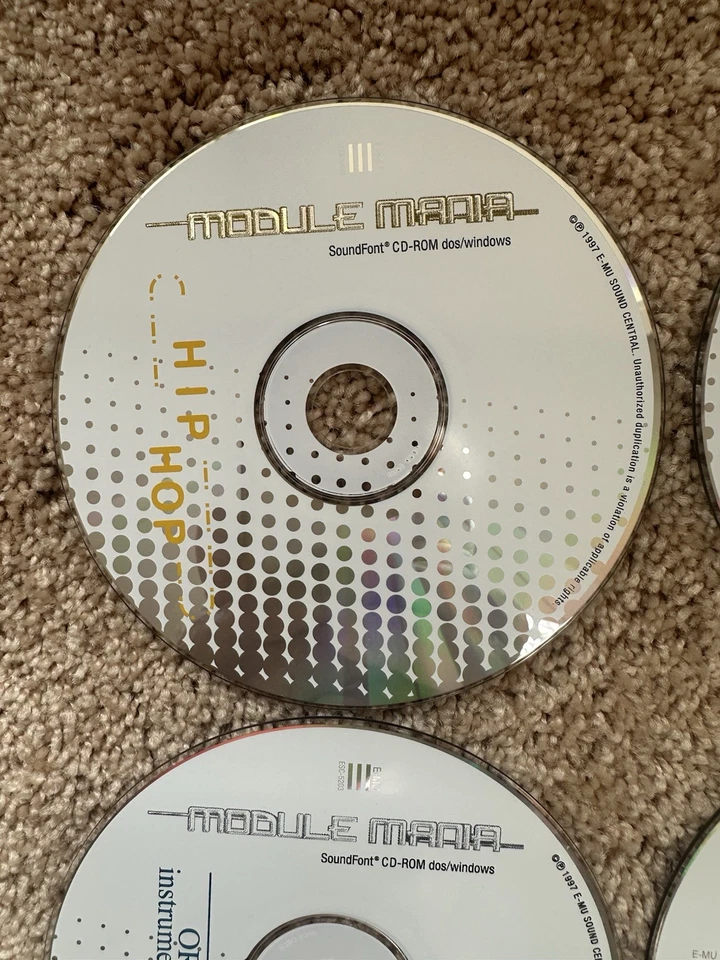 5 discos de fuente de sonido EMU raros para tu producción musical Foto 2 de 4