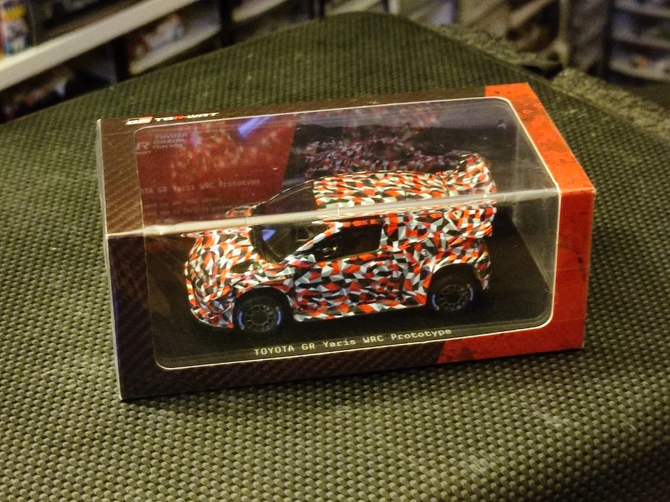 Spark TGR-WRT2021 TOYOTA YARIS Rally1 TEST Tokyo Store Exclusive - 1:43 RARE - Immagine 2 di 4