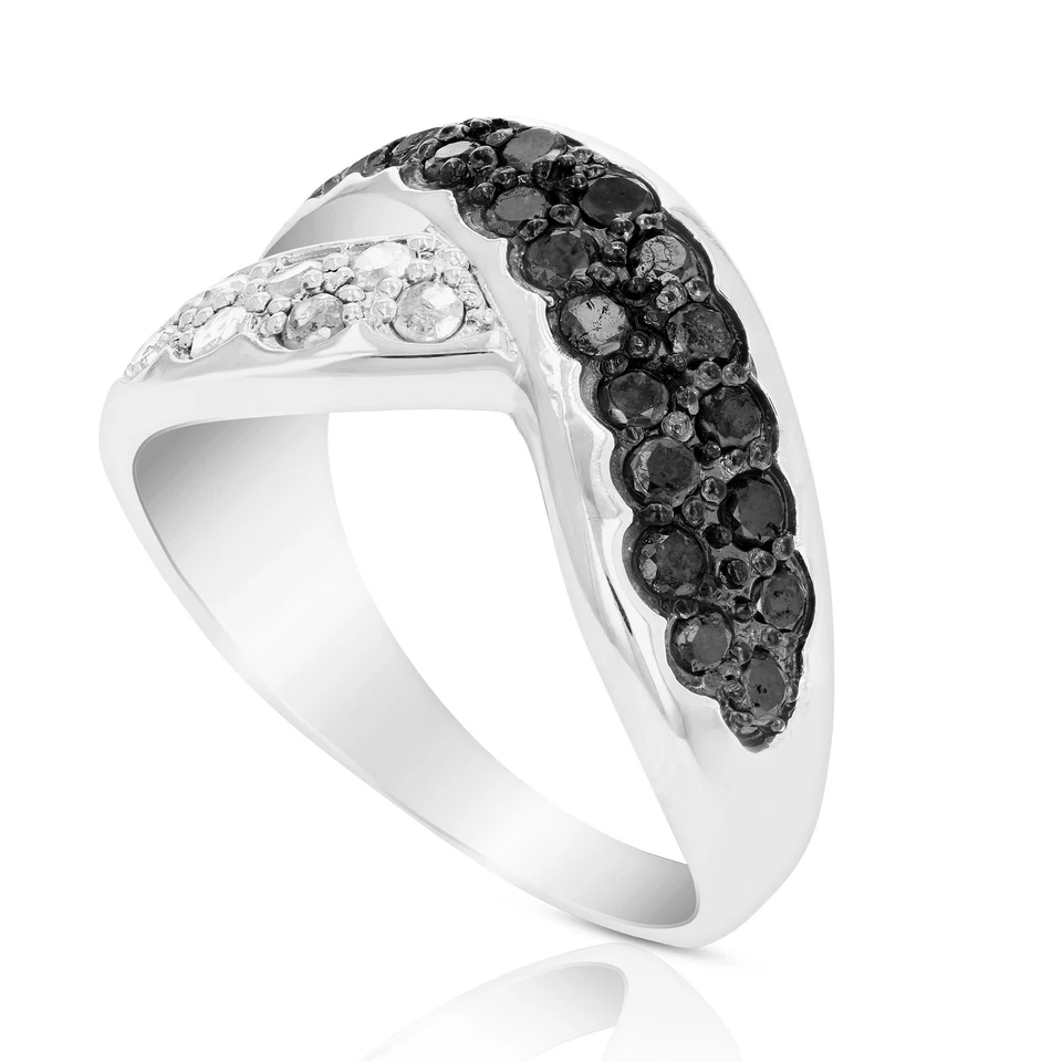 Anillo de diamantes blanco y negro de 1 cttw de plata de ley .925 con rodio talla 7 Foto 2 de 4