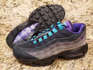 air max 95 lv8 black grape