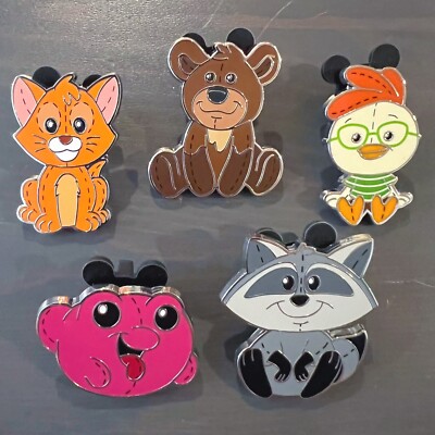 Disney Pixie Plush Mystery Pin Bag - Morph - Meeko - Koda