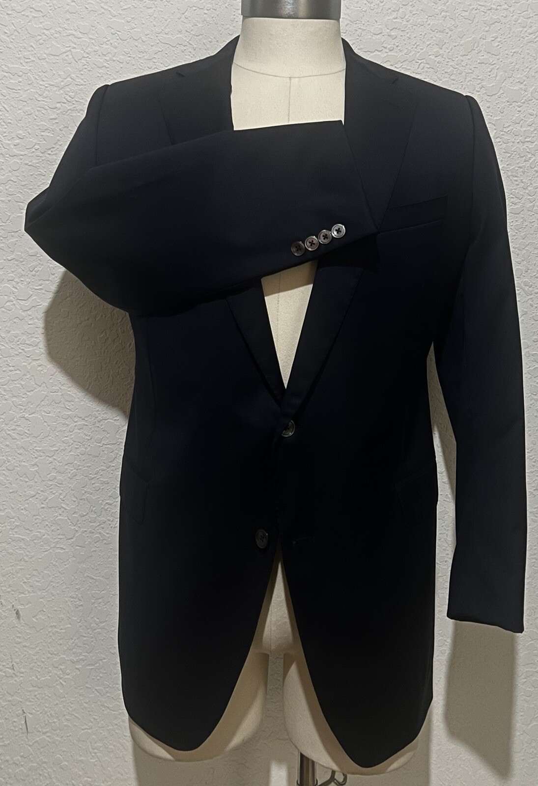 Picture 4 of 19
