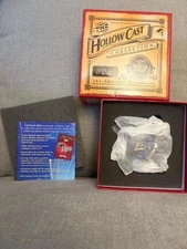 W Britain Hollow Cast Collection 40196 17th Lancers Officer On Rearing Horse New