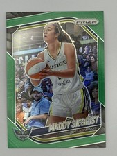 2025 Panini Prizm WNBA #50 Maddy Siegrist Green Prizms