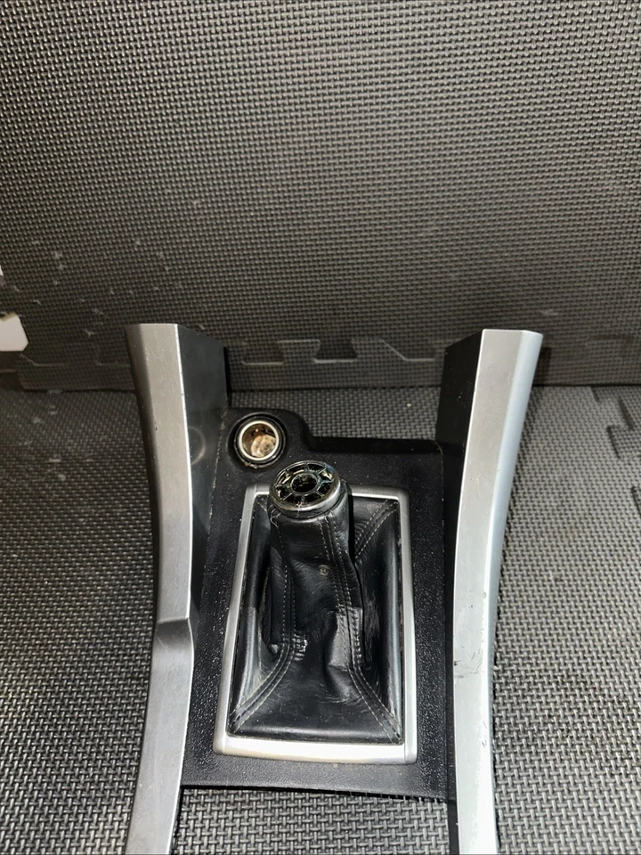 Scion TC 2006 consola central palanca de cambios bisel OEM Foto 3 de 4