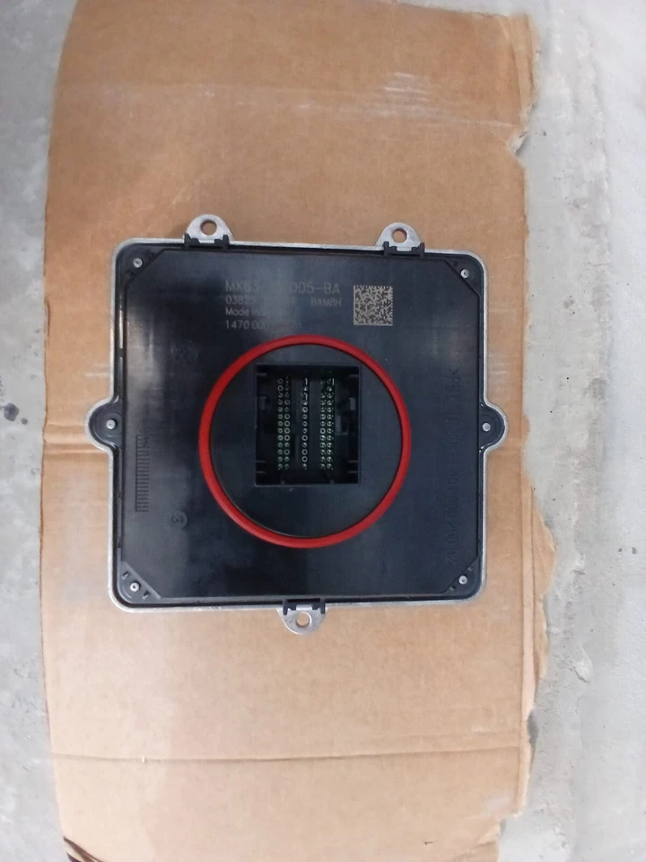 Centralina Xeno MX63-13E005-BA Jaguar F-Pace - Immagine 4 di 4