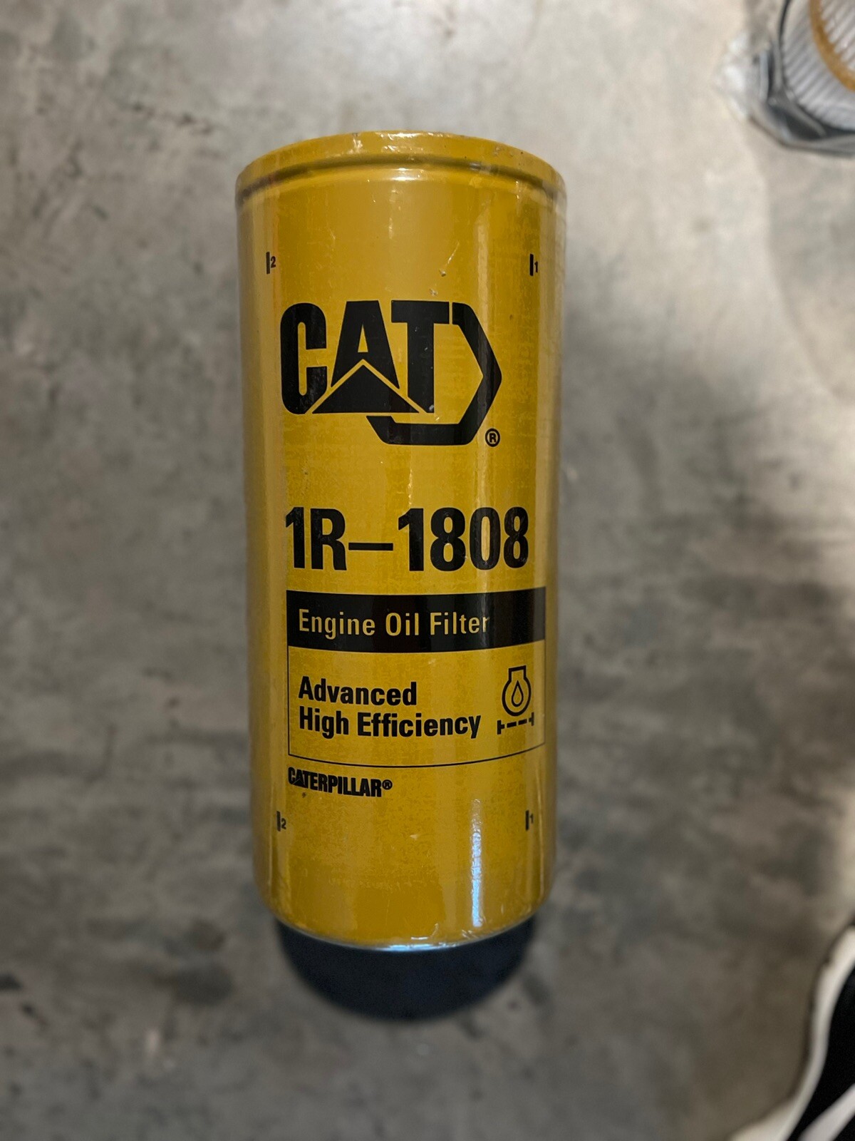 Caterpillar 1R1808 Oil Filter, Genuine Advanced Efficiency, 1 Pack