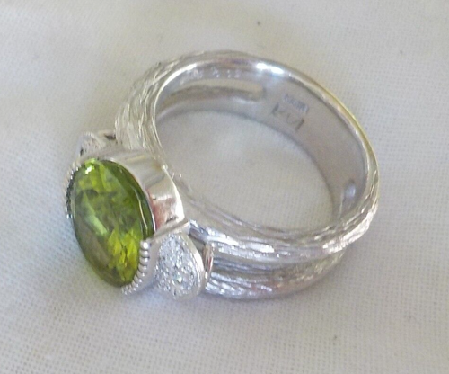 Anillo de diamantes de peridoto de caña dividida de bambú de oro blanco de 18k -10,34 gms, talla 6,5, 3,88 quilates - Imagen 6 de 12