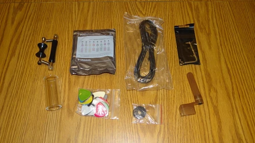 Essential Guitar Accessory Package Deal