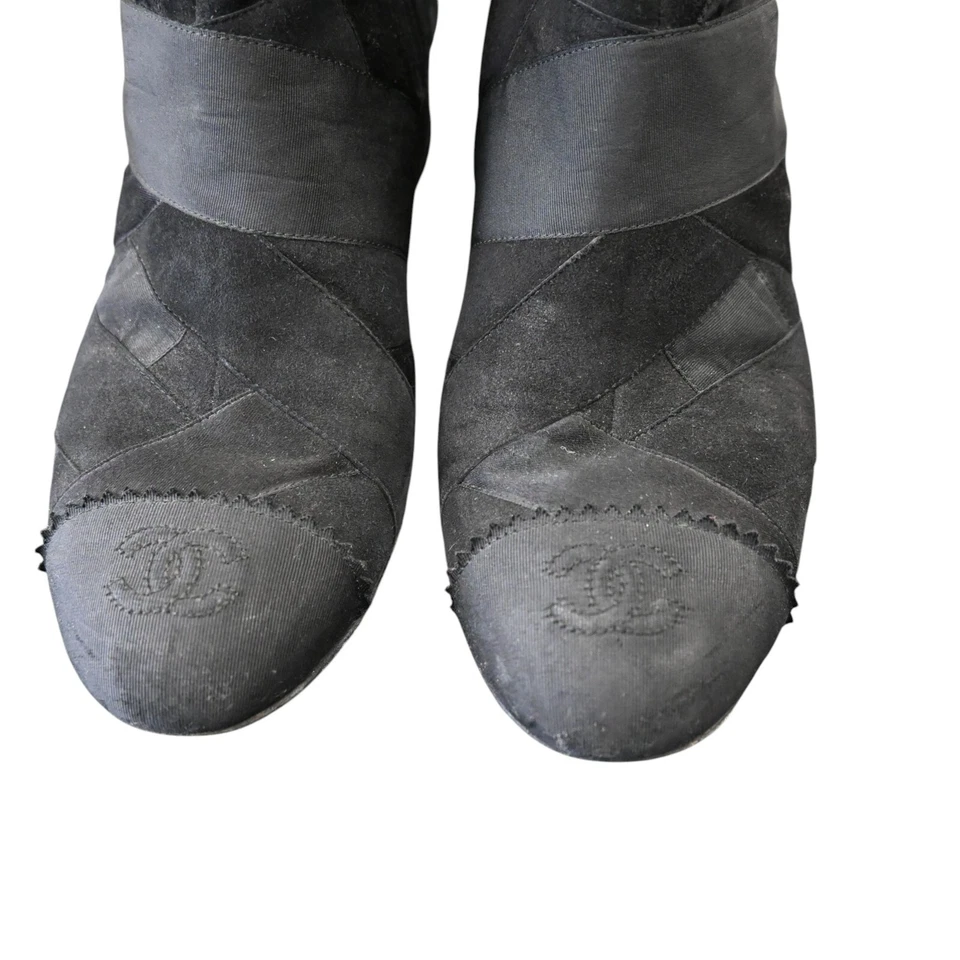 香奈儿拼布高跟鞋 39.5 码黑色双 C 鞋头标志 — 第 2/4 张图片