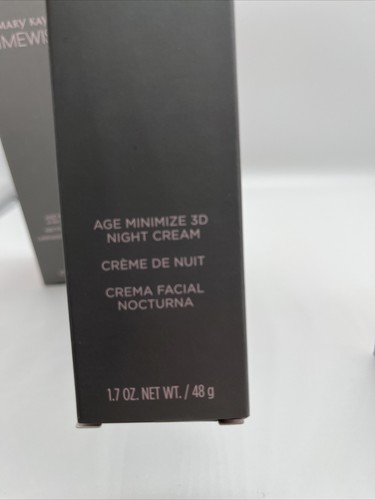 Mary Kay TimeWise Age Minimize 3D 4 In 1 Cleanser With Night And Eye Cream - Picture 5 of 9