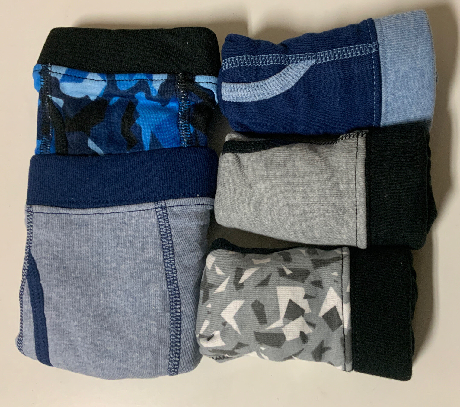 🧷 Hanes Boy's Tagless Boxer Briefs 5-Pack Value Pack - Size:M, 🆕 As Shown