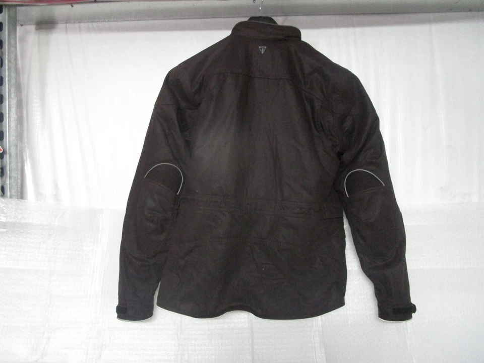 Chaqueta de montar Triumph Motorcycle Damas Oxblood Barbour Algodón encerado GRANDE Foto 2 de 4