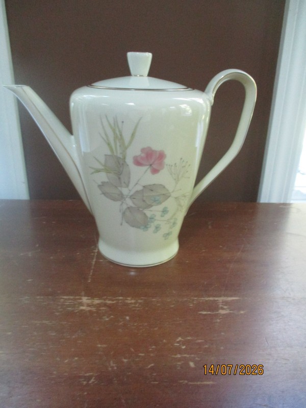 MCM Rosenthal Parisian Spring Ivory Bettina Coffee Pot