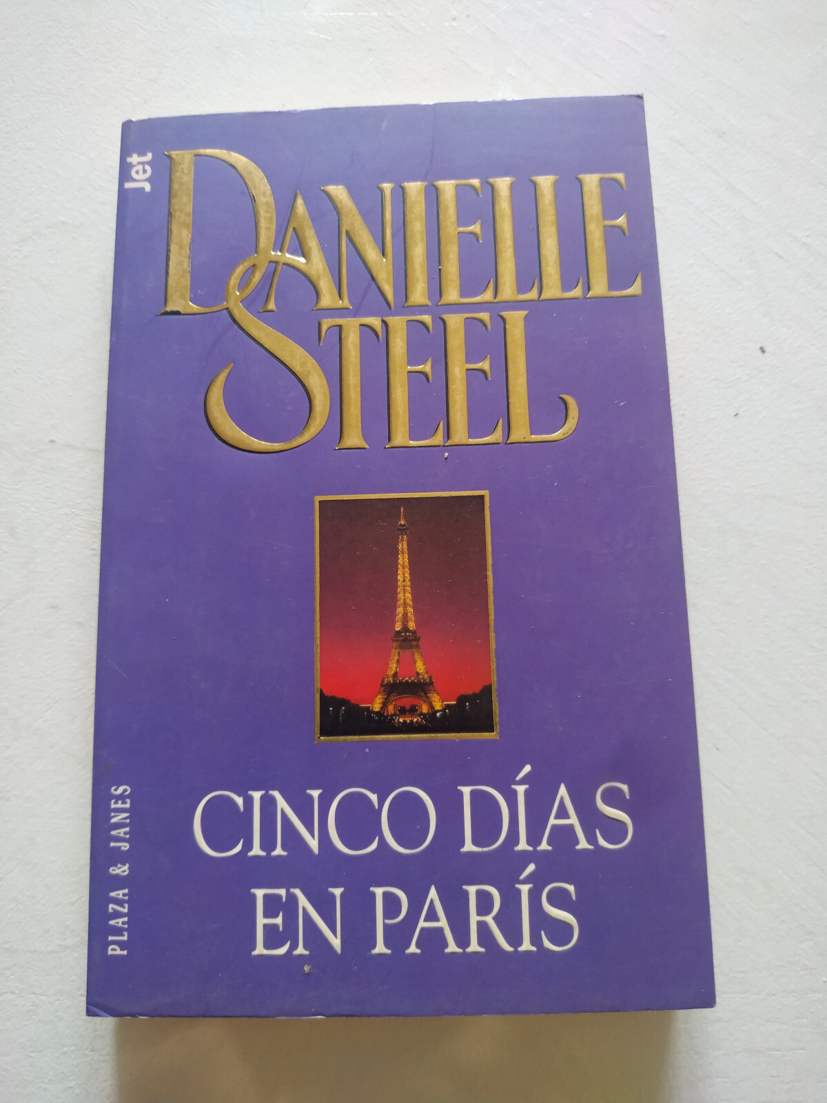 Five Days in Paris Danielle Steel Plaza & Janes 1998 - Book Spanish Am