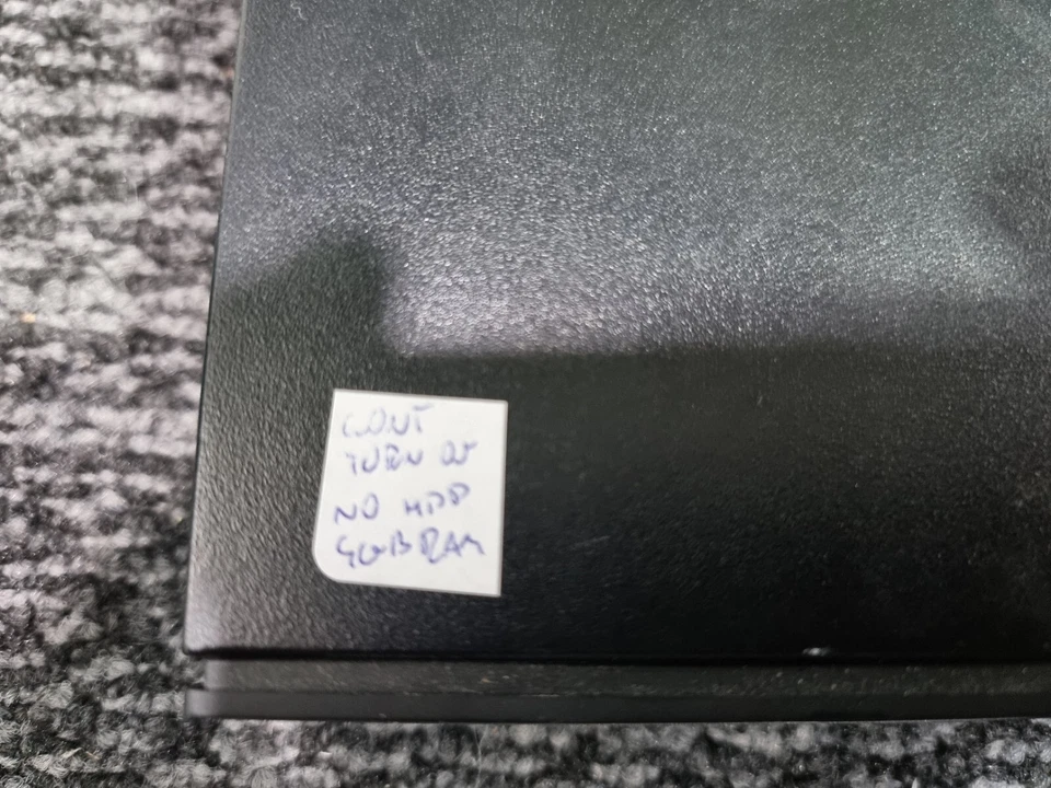 J112 Dell Optiplex 3020m micro i3 4150t 3.0Ghz 4Gb Ram Powers On No Screen Spare — 第 2/4 张图片