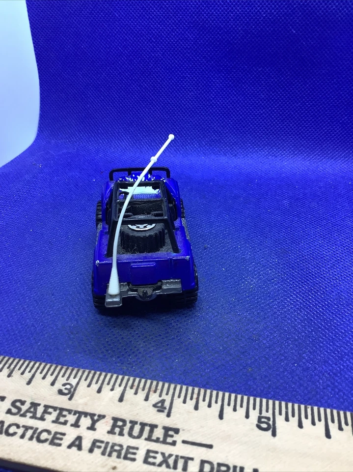 1983 Matchbox JEEP 4X4 tinta salpicada azul branca porcelana fundido usado solto - Imagem 3 de 4