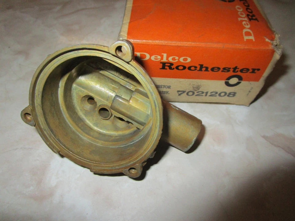 NOS Carburetor Choke Housing 1964-1966 Chevy II Chevelle 1965 Chevrolet 4BC P.G. - Image 2 of 4