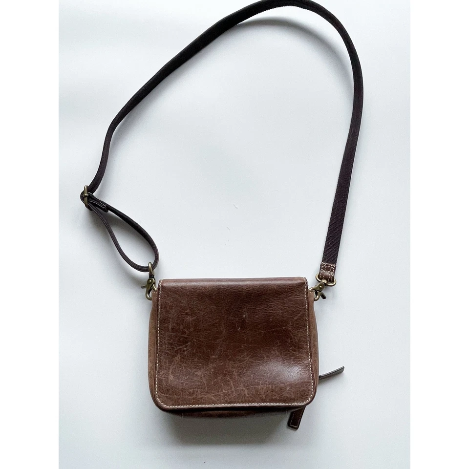 Gun Tote'n Mamas Cuero Marrón Oculto Transporte Organizador Bandolera Cartera Cuero Foto 3 de 4