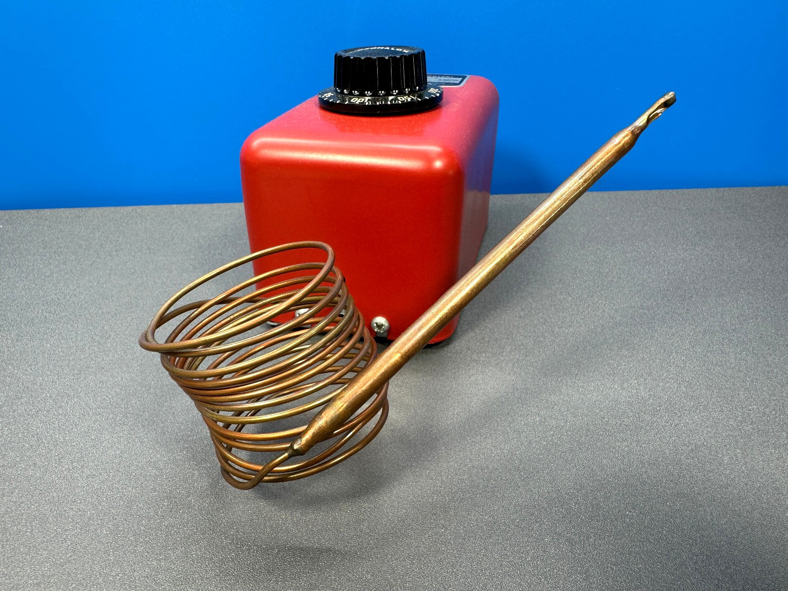 CHROMALOX TEMP TEMPERATURE CONTROL AR-2524 THERMOSTAT 250 VAC 25A OPEN BOX