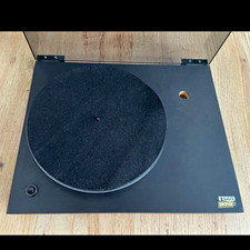 Rega Planar 2 Black Record Player Turntable