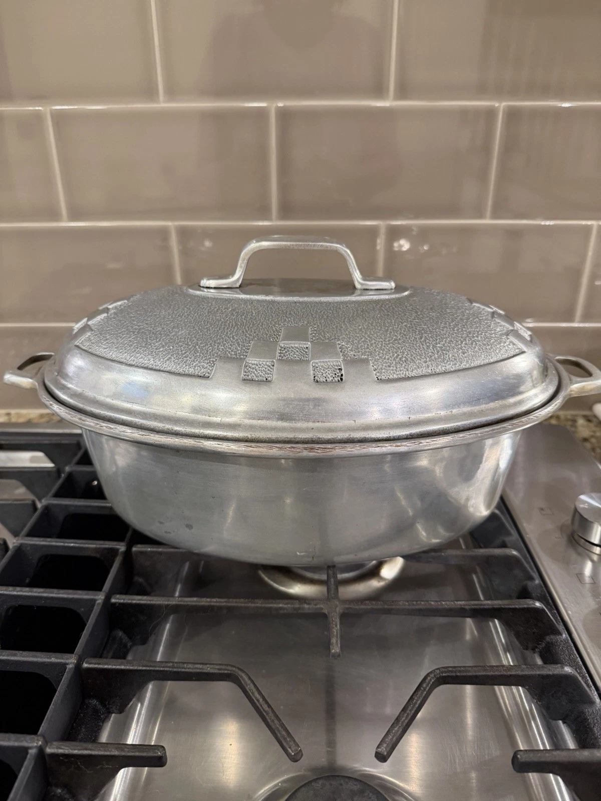 Vtg Balco Oval Aluminum 4 Qt Roaster Hostess Set W/Decorative Checkered Lid