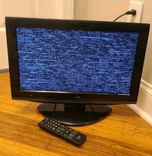 Toshiba 19" 19C100U TV Combo LCD Television Receiver - WITH REMOTE - AV  HDMI