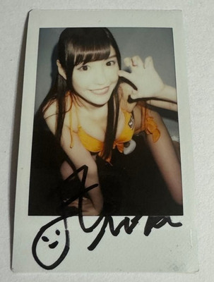 Arata Arina Hashimoto handsigniertes signed Instax Foto Cheki Japan Femail Idol
