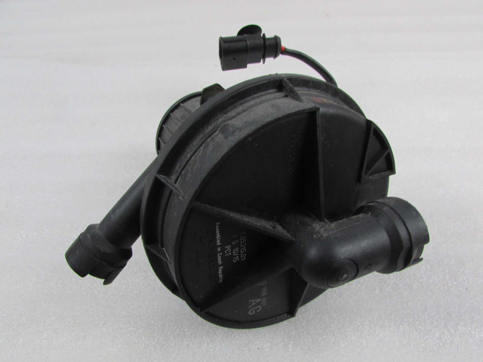 Lamborghini Huracan, Secondary Air Pump, Used, P/N 4S0906601