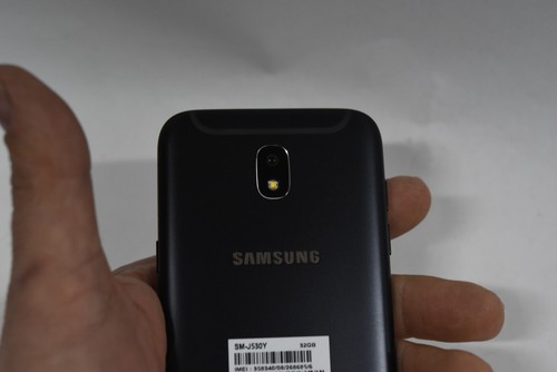 SAMSUNG Galaxy J5 Pro 5.2" / 32 GB Smartphone - SM-J530Y - EXC/MINT - Picture 11 of 13