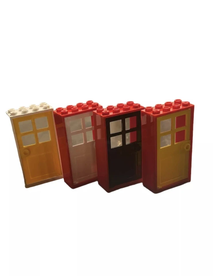 Lego Classic Doors & Windows 49 Piece Lot including some from Friends Set 8oz - Image 3 of 3