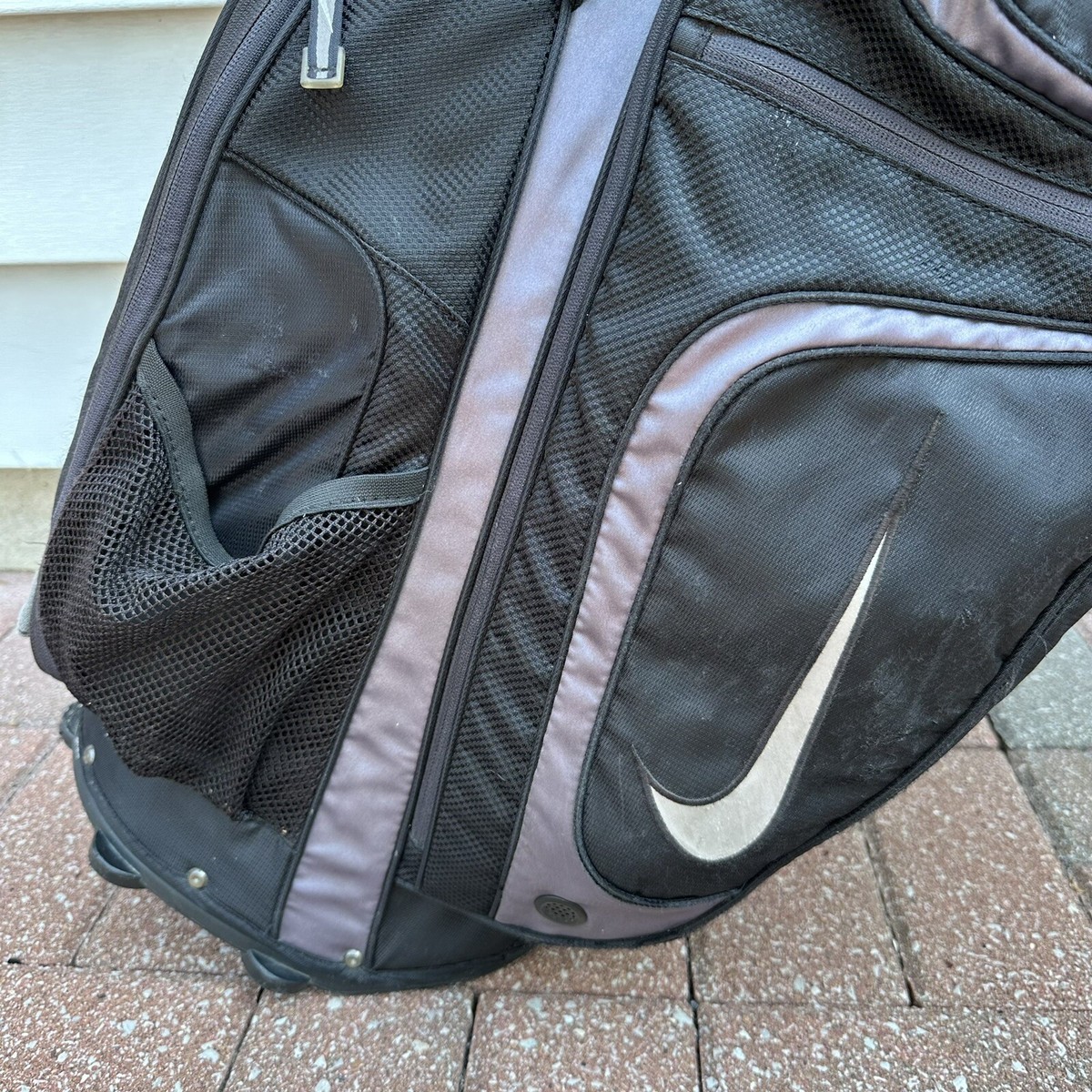 READ Nike Xtreme Sport Golf Bag Stand Carry 8 Way Black Grey READ Nike Xtreme Sport Golf Bag Stand Carry 8 Way Black Grey