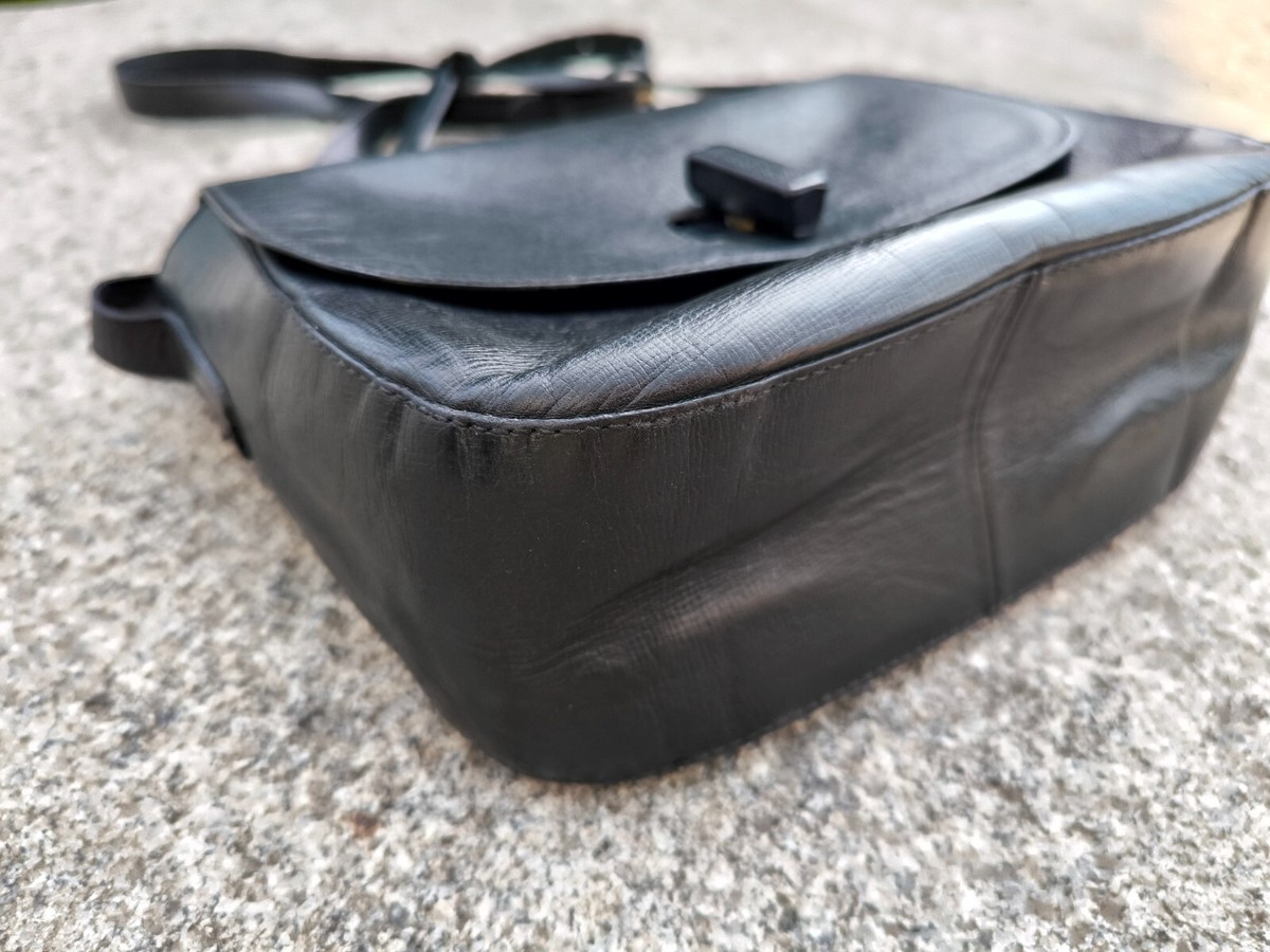 MAX MARA VINTAGE Black leather shoulder crossbody bag | eBay