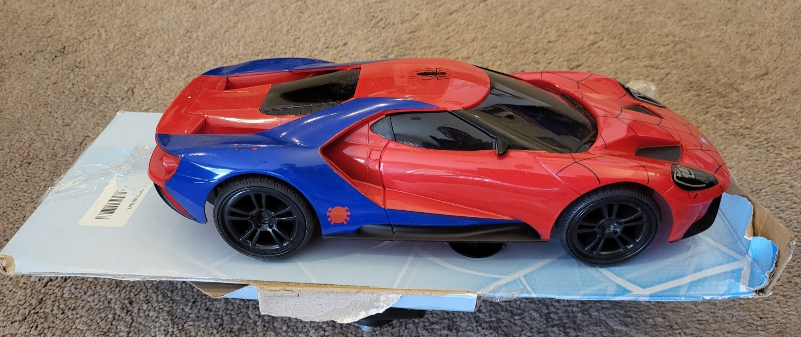 Marvel Spider-Man Ford GT 2017 RC Car 11"