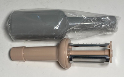 4 in1 Vegetable Peeler and Grinder with Protective Cover Potato Peelers 2 pack