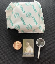 Zuru Mini Brands Books S1-PRIDE & PREJUDICE & ZOMBIES (RARE),mag glass & bkshelf