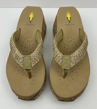 Volatile Island Natural Wedge Thong Sandals Women Size 9