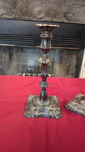 ¿Par de 2 candelabros vintage de plata de ley (enchapados)? Ver fotos por favor (grabado) - Imagen 2 de 12