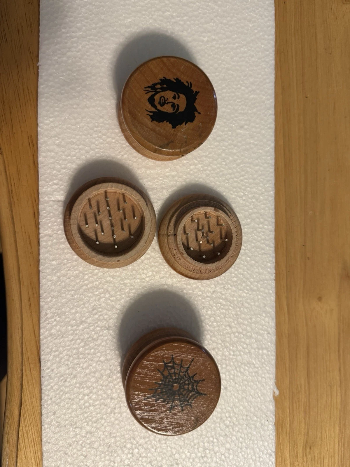 Dia 2.13" Wooden Tobacco Spice Herb Grinder Crusher Wood With 31 Nail Teeth