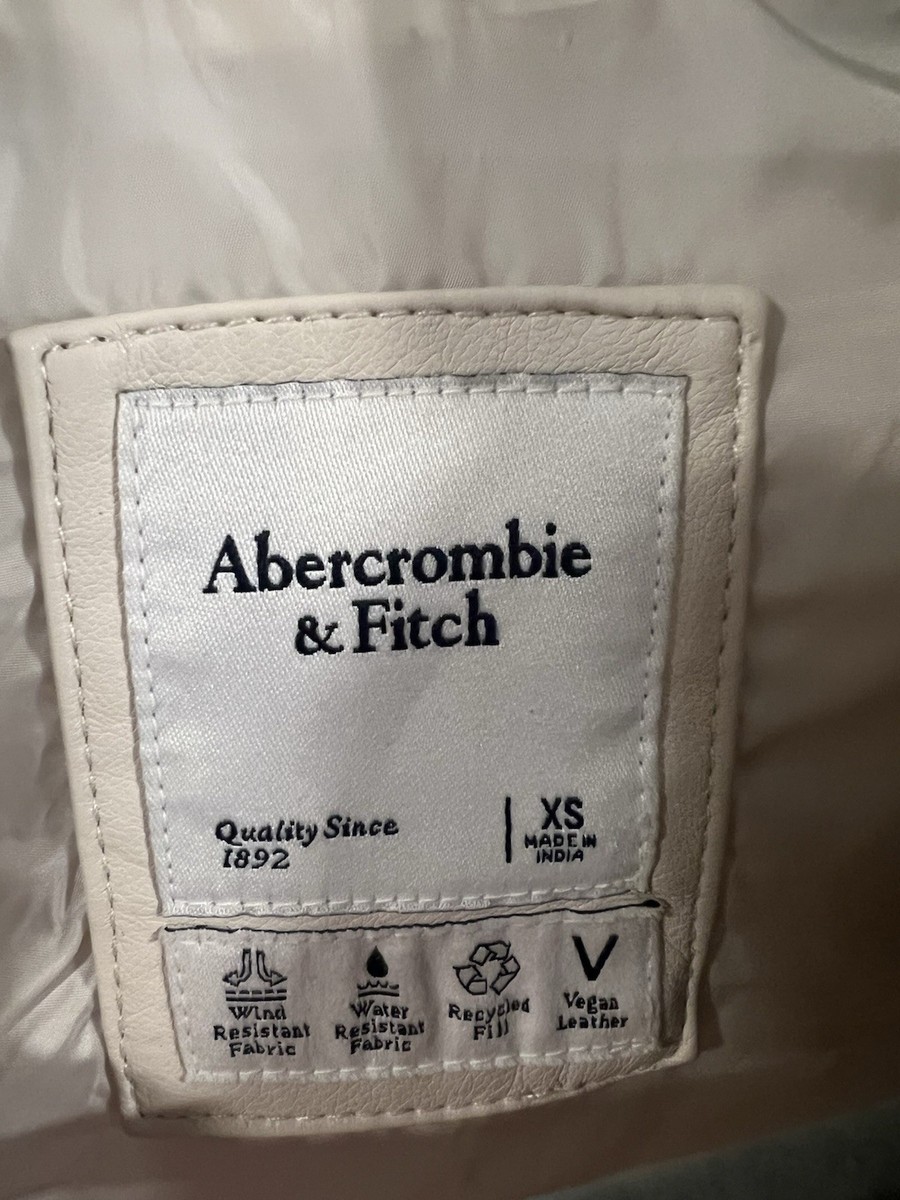 Abercrombie Cream Quilted Puffer Vest Womens XS/S $110 Retail View 2
