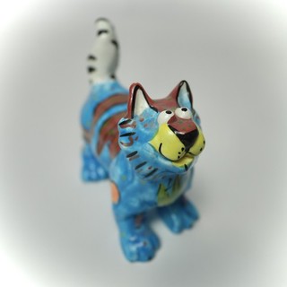 Cat Figure Bella Casa by Ganz Multicolor Silly Vtg Treasure House