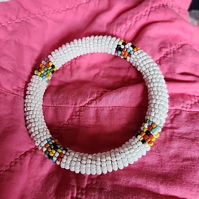 Masai Beads African Bangle Bracelet White Unisex One Size 8  Native Seed Bead 