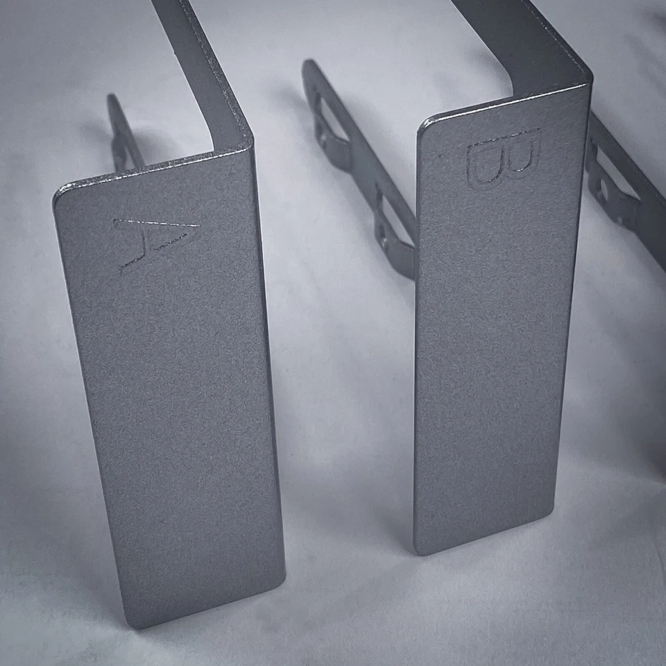 Apple Mac Pro 5,1 CUSTOM SILVER Hard Drive Tray Set of 4 Sleds for A1289 Models - Image 2 of 4