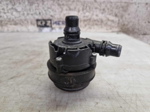 BMW 7 G11 Wasserpumpe 9147359 740e 190kW B48B20B 327820