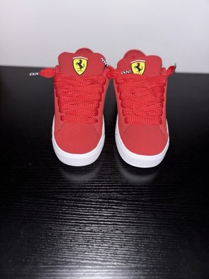 PUMA Ferrari 中綿ベスト レッド US Sサイズ Size 9.5 - Scuderia Ferrari x Puma Suede XL Rosso Corsa White for