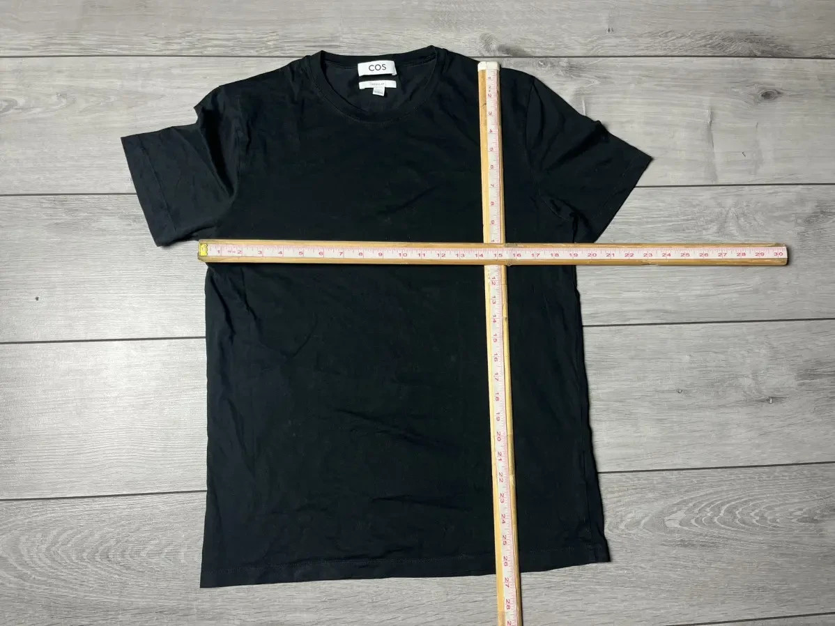 Cos regular tshirt basic size medium - image 5