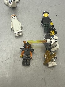Lego Ninjago Minifigure - Pythor P. Chumsworth Serpentine White Snake Plus More